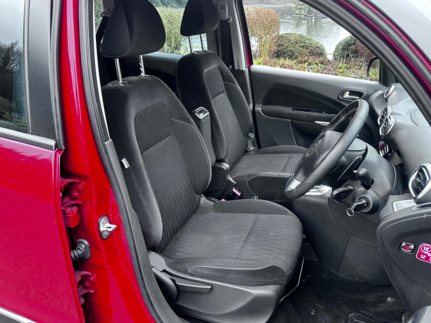 Used Citroen C3 Picasso 2014 for sale - 77330654: Photo 21