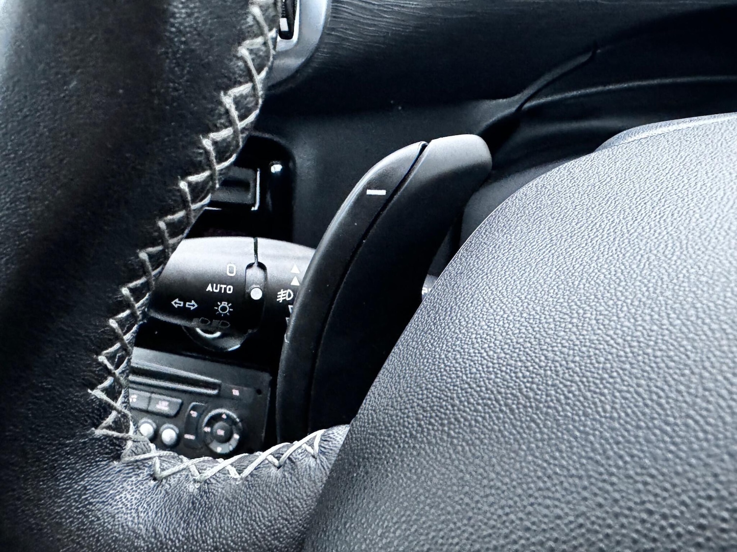 Used Citroen C3 Picasso 2014 for sale - 77330654: Photo 25