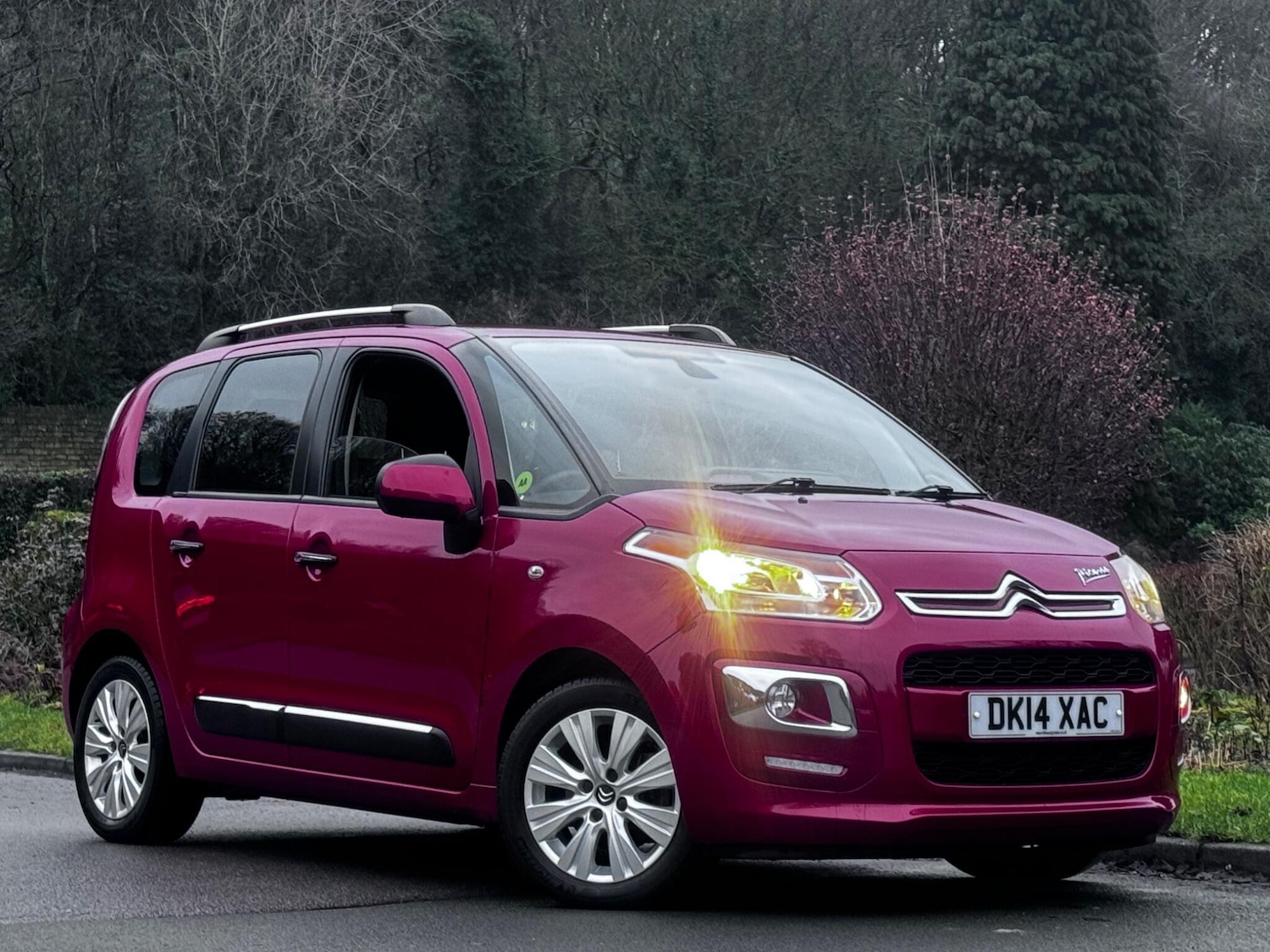 Used Citroen C3 Picasso 2014 for sale - 77330654: Photo 3