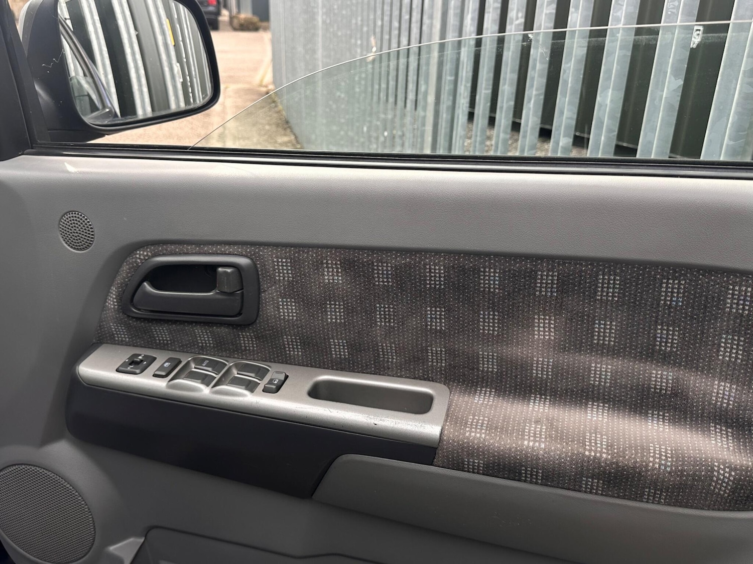 Used Isuzu Rodeo 2006 for sale - 76484637: Photo 44