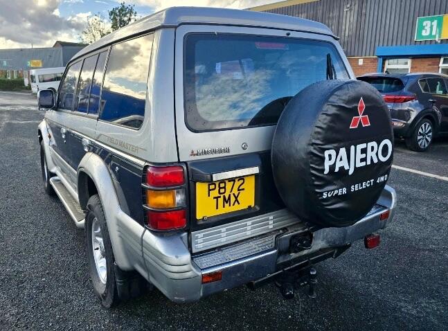 Used Mitsubishi Pajero for sale - 76572045: Photo 6