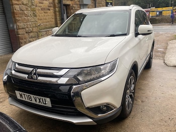 Used Mitsubishi Outlander 2018 for sale - 77320826: Photo