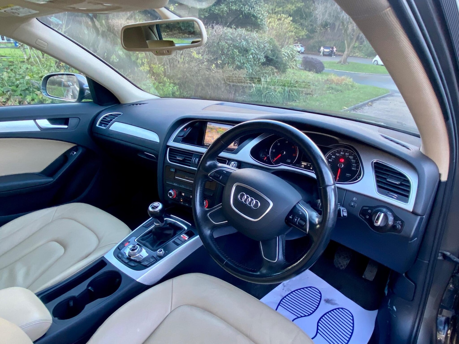 Used Audi A4 Avant 2015 for sale - 76671386: Photo 12