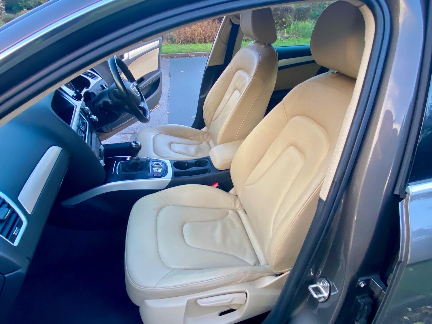 Used Audi A4 Avant 2015 for sale - 76671386: Photo 14