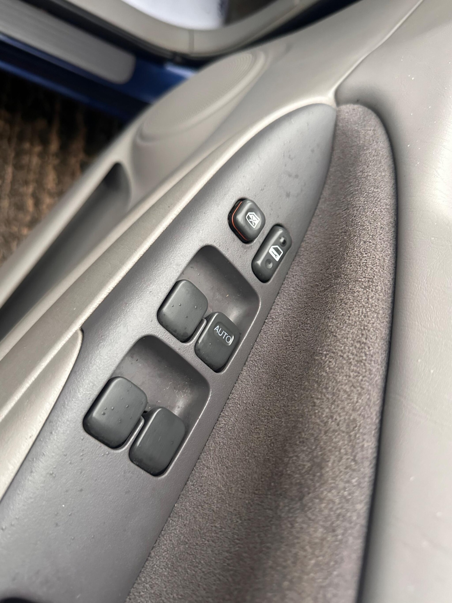 Used Toyota Prius 2002 for sale - 76511770: Photo 14