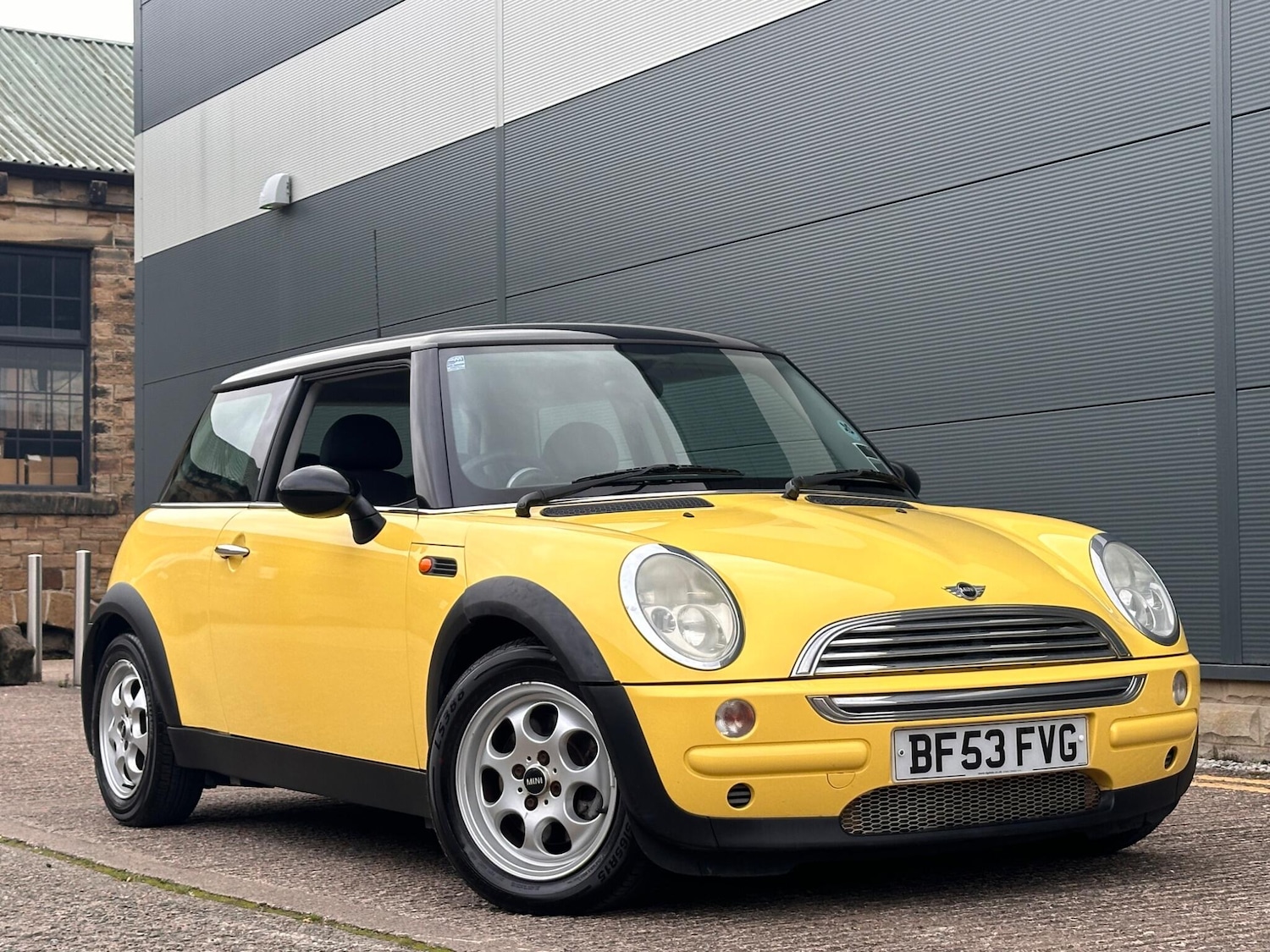 Used MINI Hatch for sale - 76485659: Photo 1