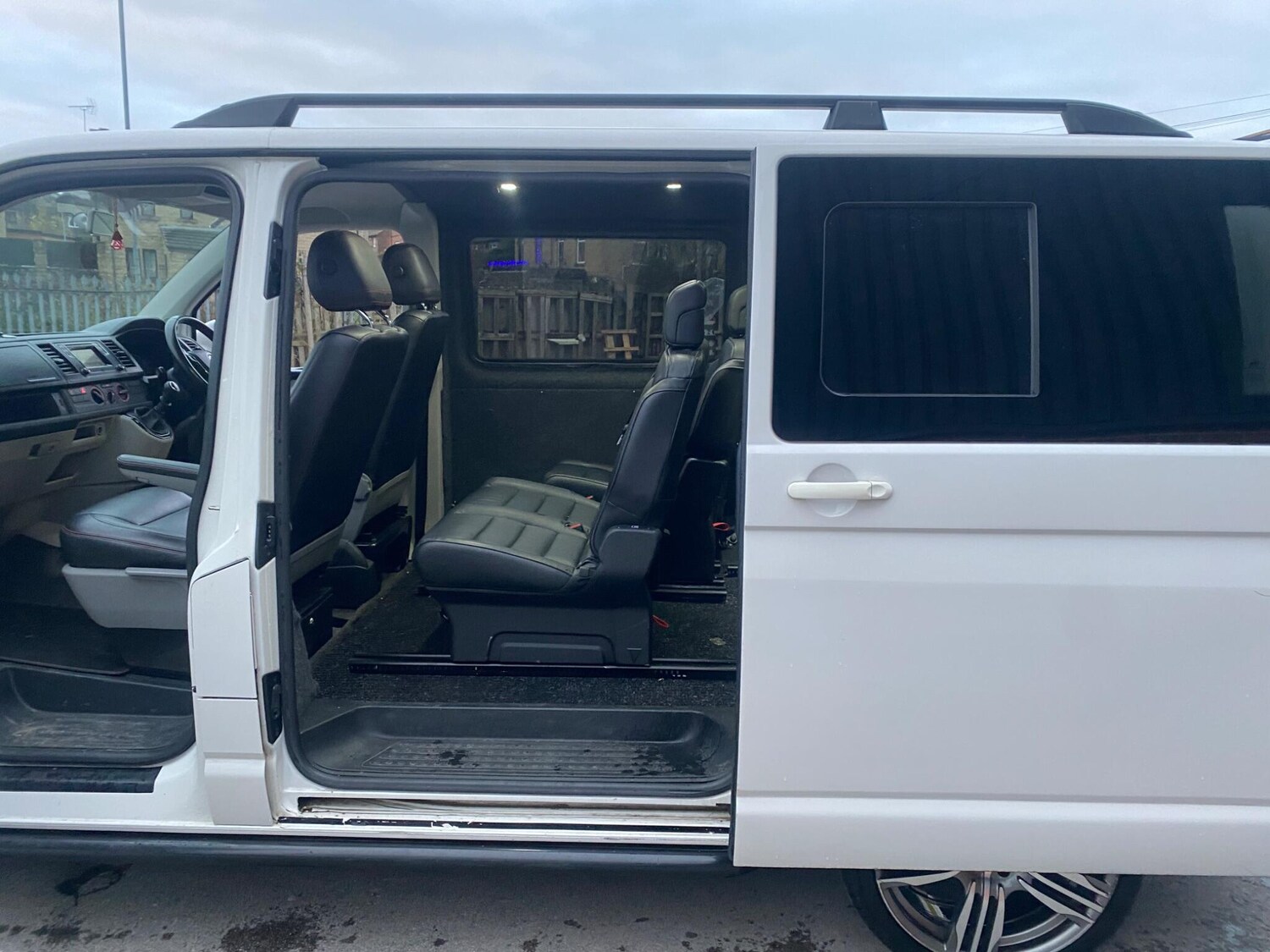 Used Volkswagen Transporter 2018 for sale - 77525140: Photo 19