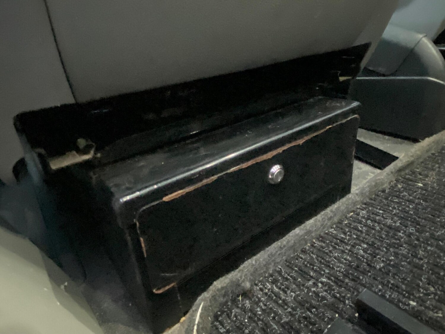 Used Volkswagen Transporter 2018 for sale - 77525140: Photo 37