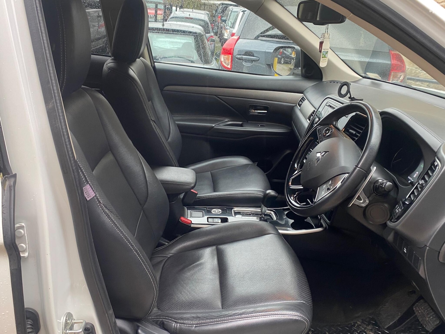 Used Mitsubishi Outlander 2018 for sale - 77523655: Photo 8