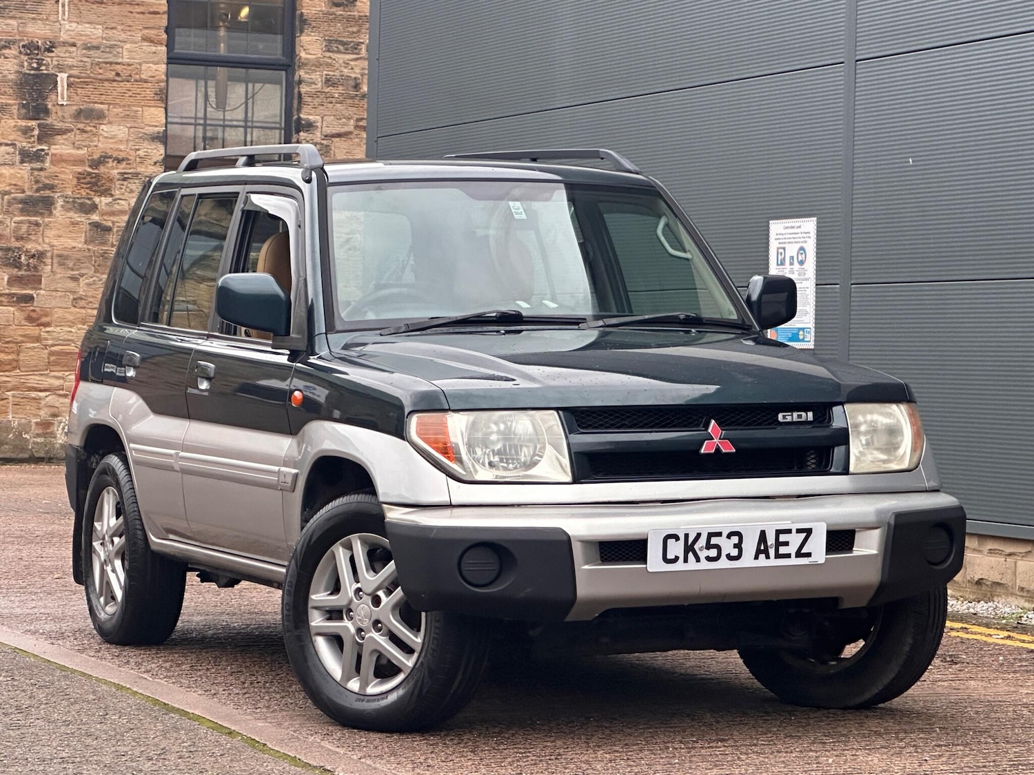 Used Mitsubishi Shogun 2003 for sale - 76975698: Photo 1