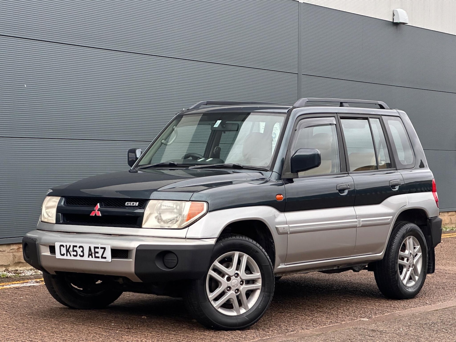 Used Mitsubishi Shogun 2003 for sale - 76975698: Photo 10