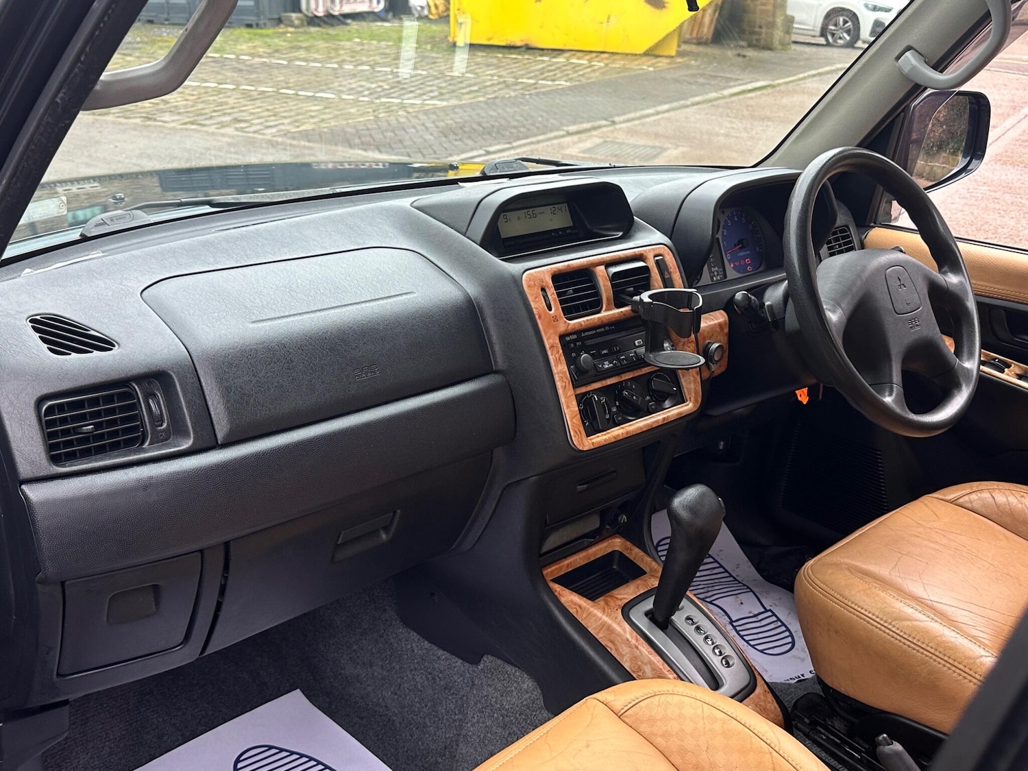 Used Mitsubishi Shogun 2003 for sale - 76975698: Photo 21