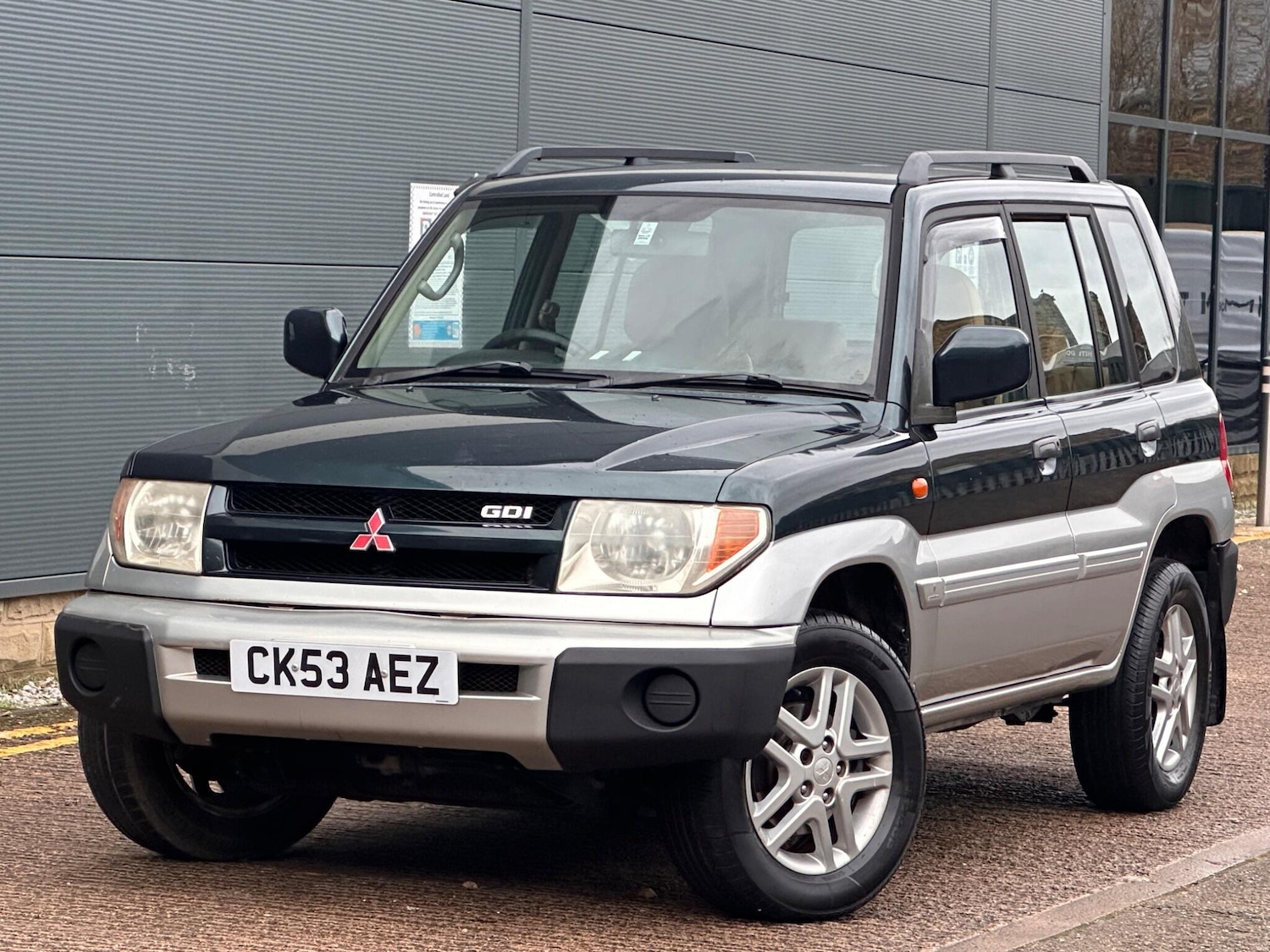 Used Mitsubishi Shogun 2003 for sale - 76975698: Photo 3