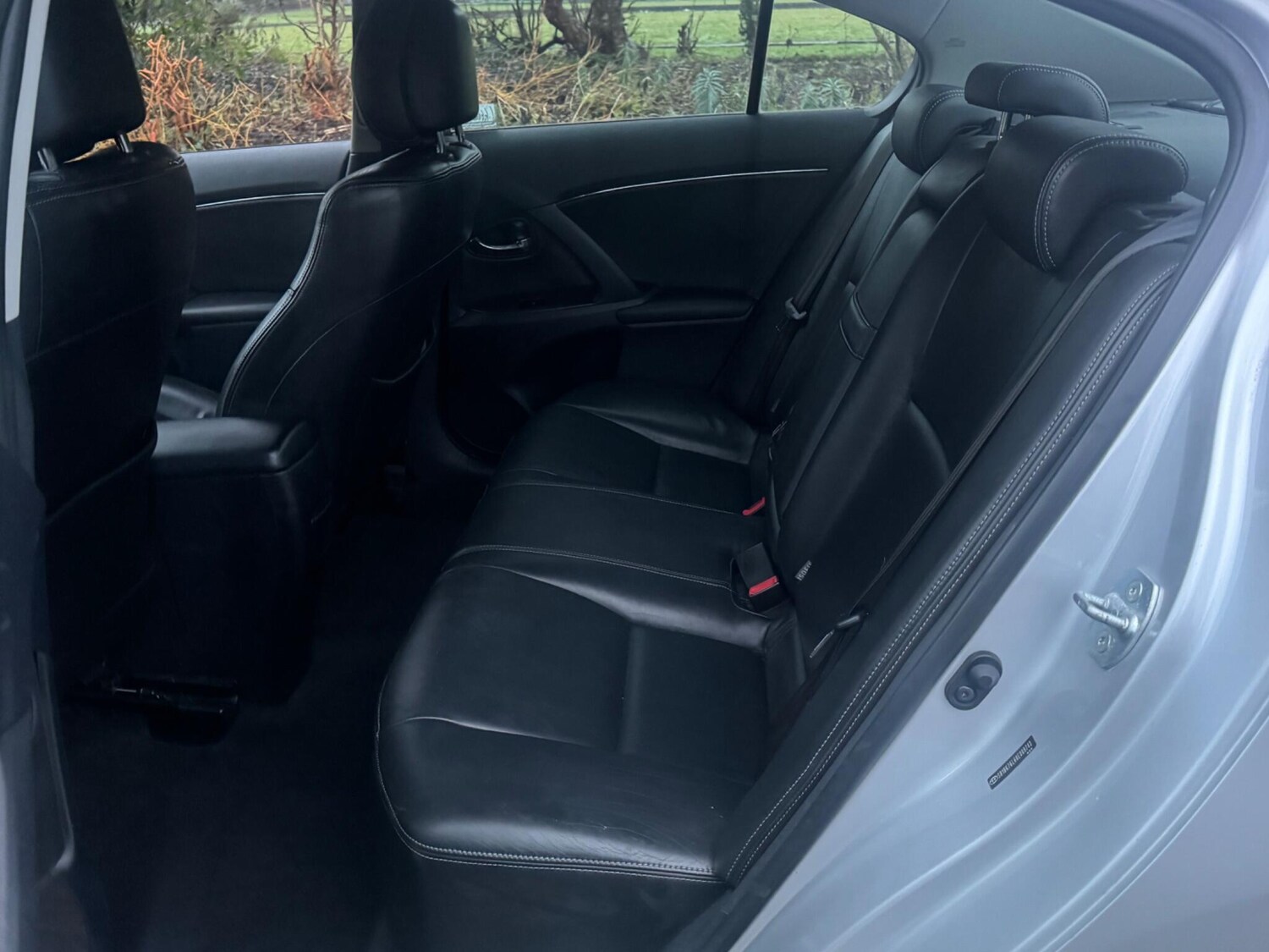 Used Toyota Avensis for sale - 77484052: Photo 24