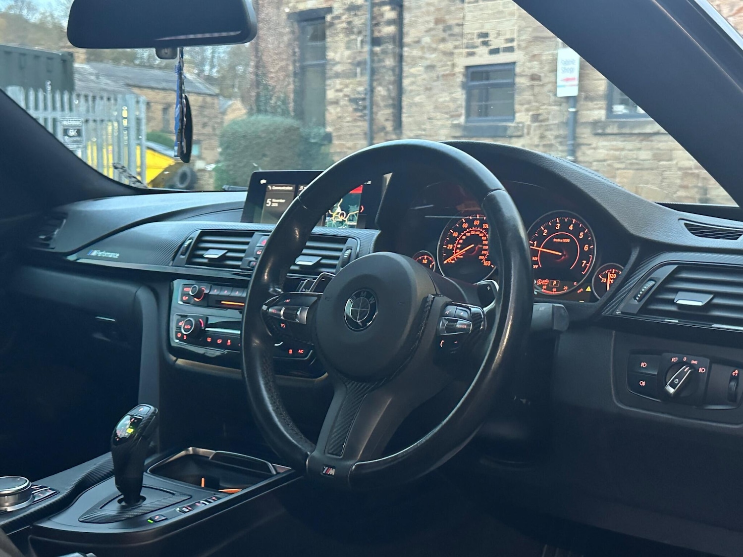 Used BMW 4 Series 2018 for sale - 76887304: Photo 43