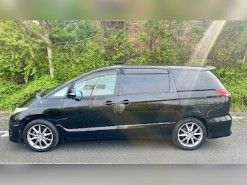 Used Toyota Estima 2007 for sale - 79281120: Photo