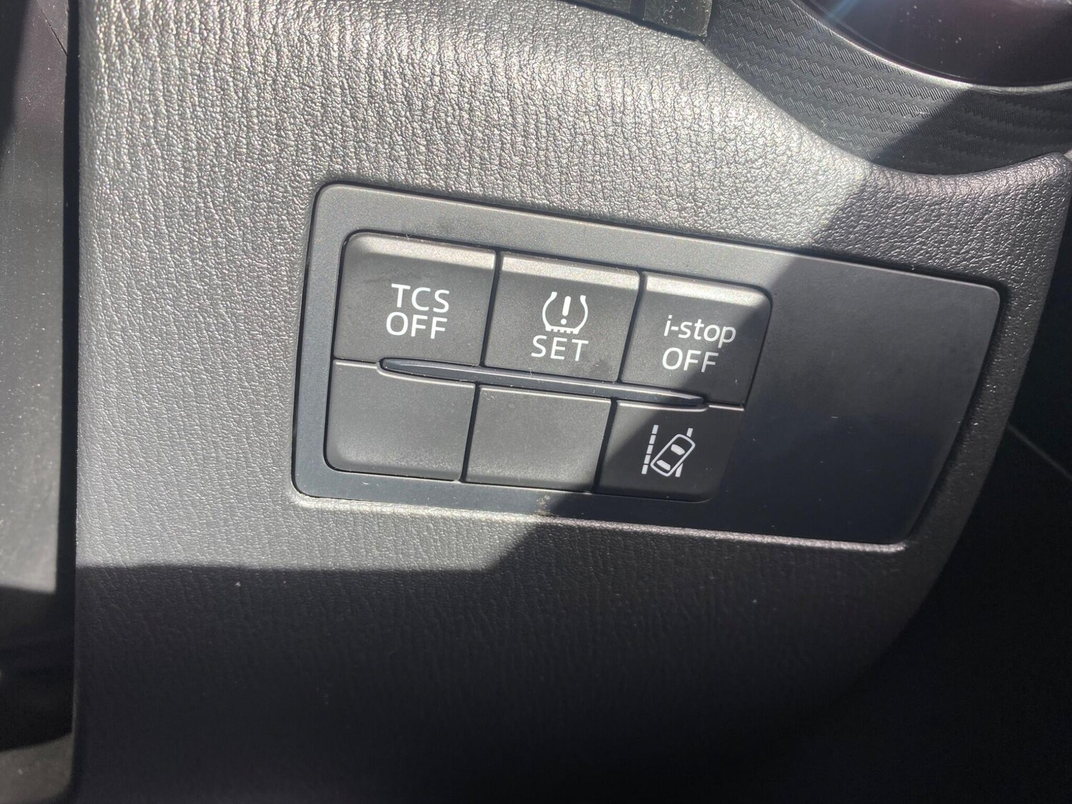 Used Mazda CX-3 2015 for sale - 77839463: Photo 27