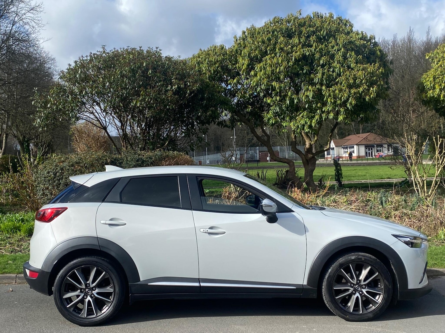 Used Mazda CX-3 2015 for sale - 77839463: Photo 5