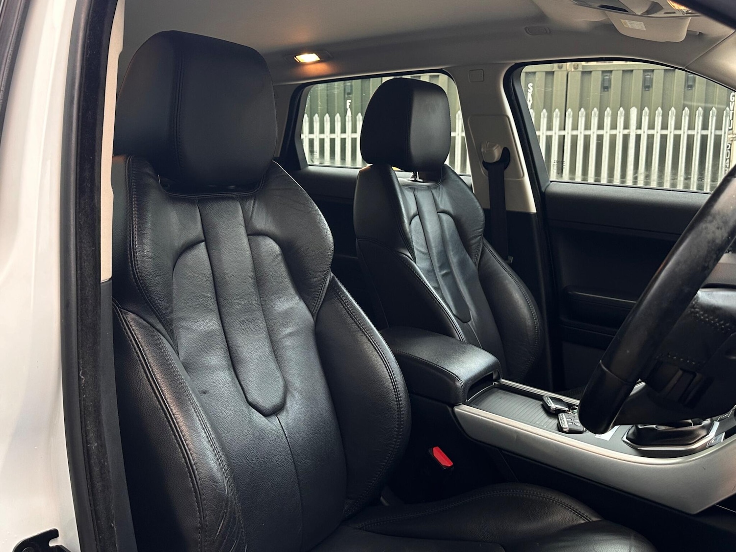 Used Land Rover Range Rover Evoque 2011 for sale - 76484887: Photo 24