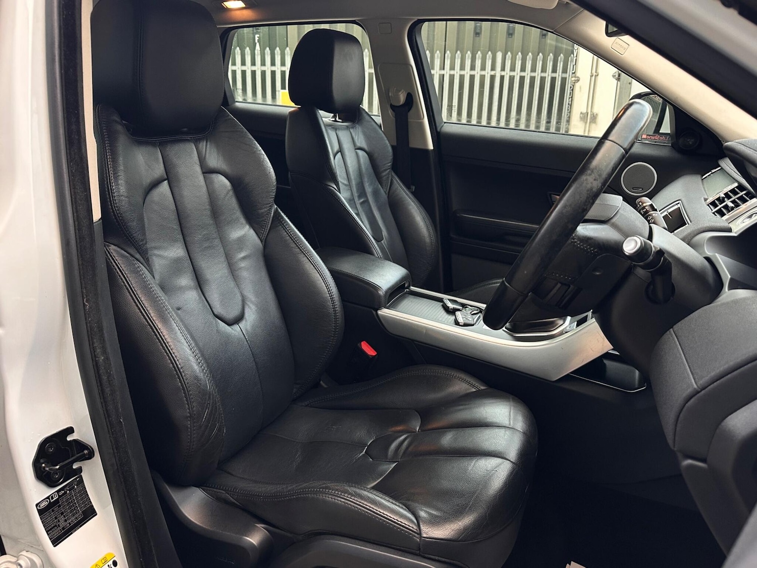 Used Land Rover Range Rover Evoque 2011 for sale - 76484887: Photo 26