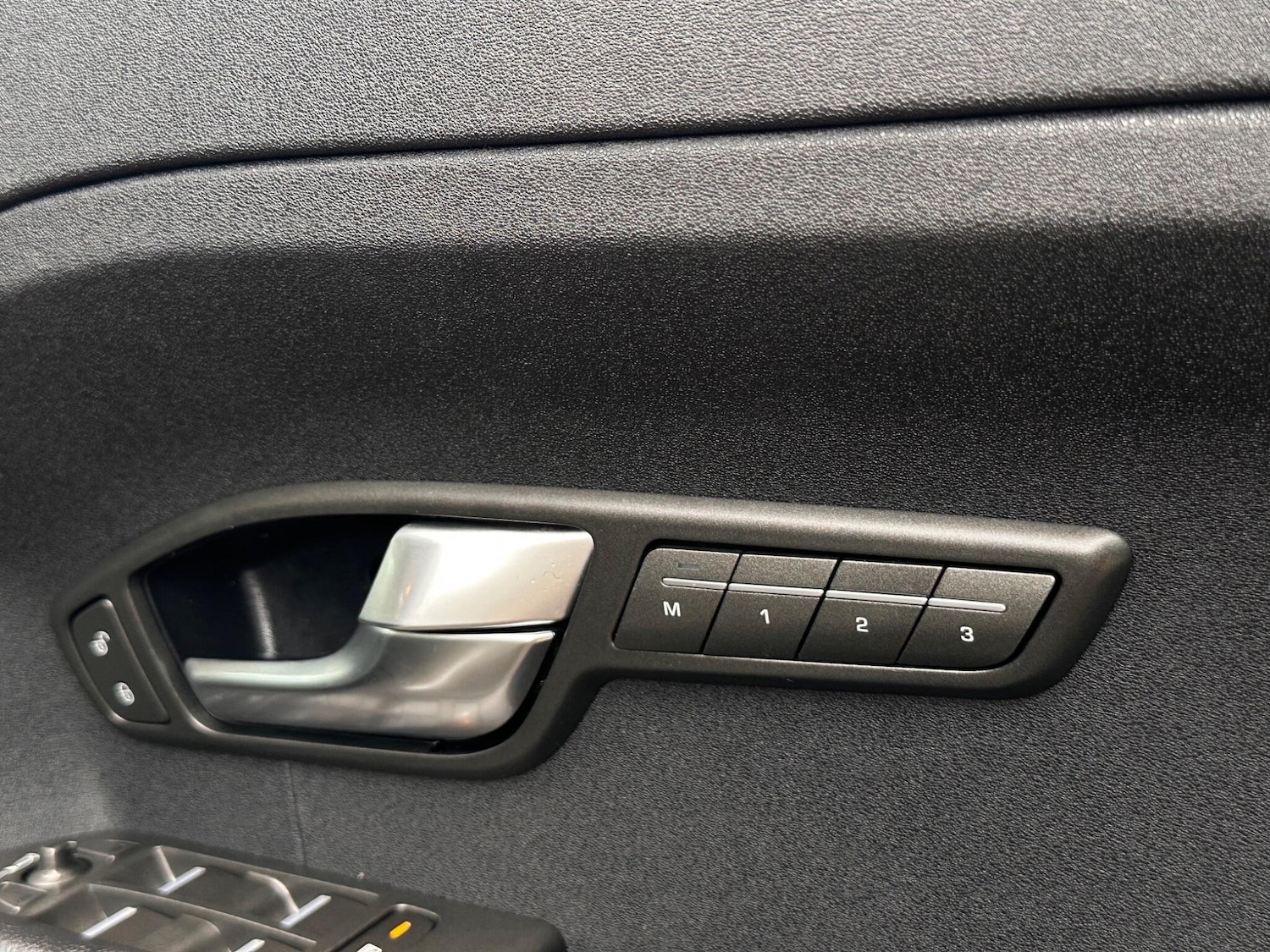 Used Land Rover Range Rover Evoque 2011 for sale - 76484887: Photo 33