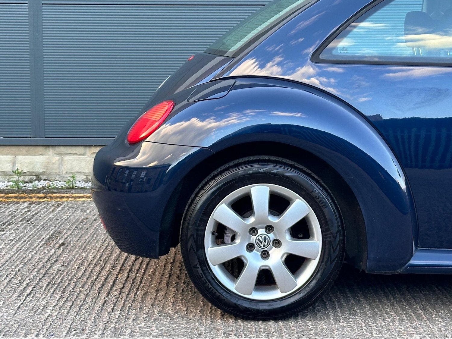 Used Volkswagen Beetle 2006 for sale - 76484734: Photo 13