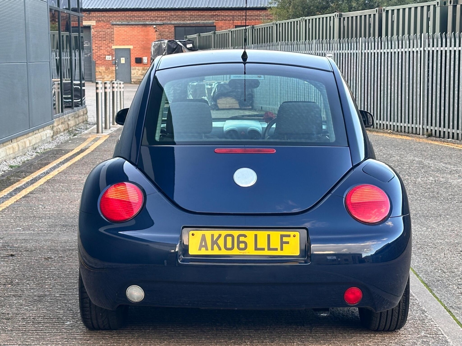 Used Volkswagen Beetle 2006 for sale - 76484734: Photo 16