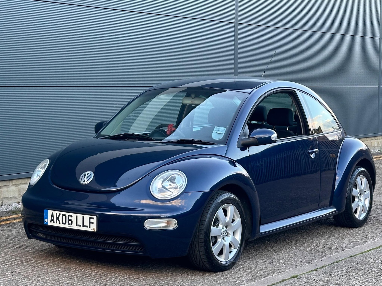 Used Volkswagen Beetle 2006 for sale - 76484734: Photo 18