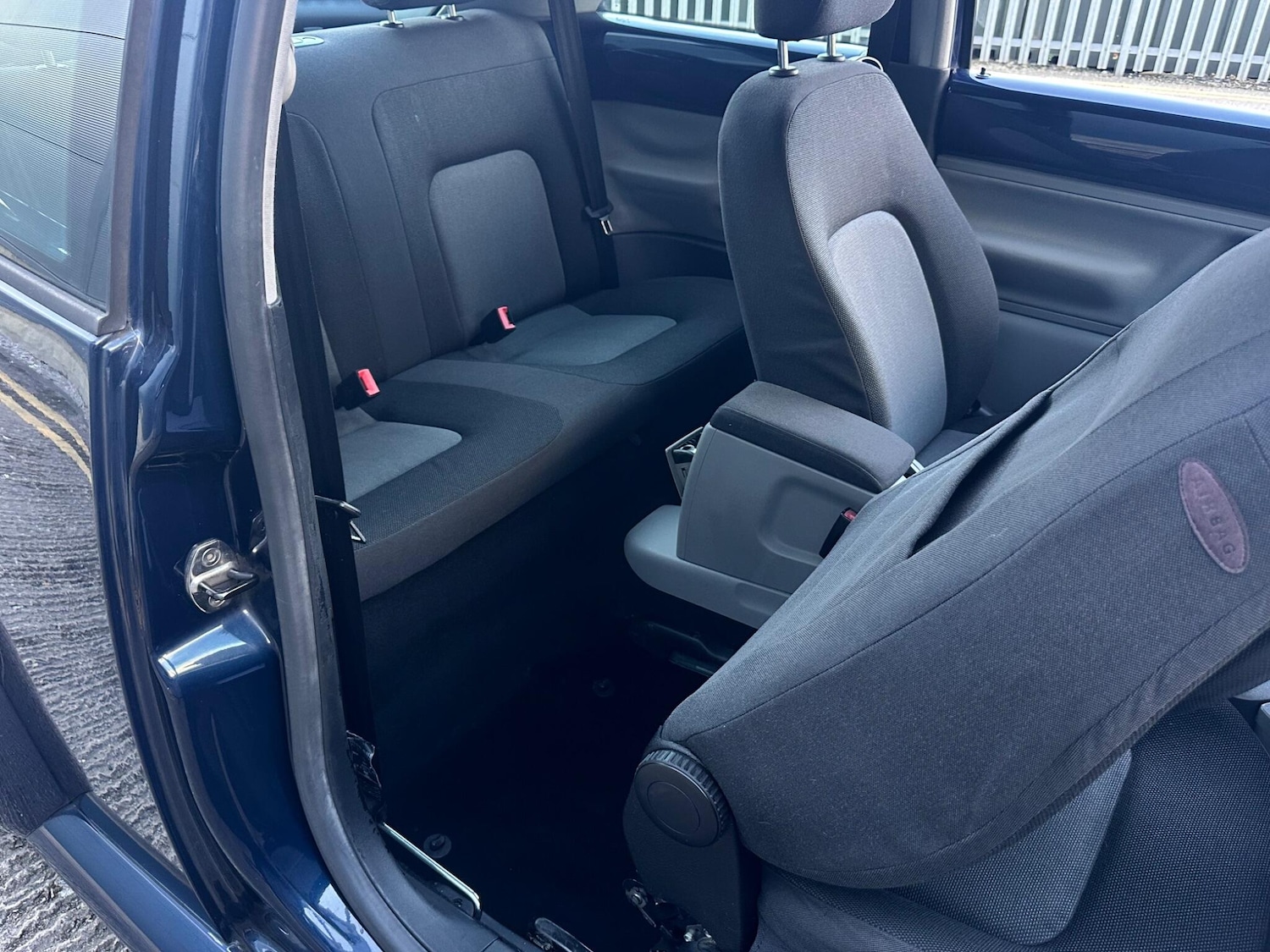 Used Volkswagen Beetle 2006 for sale - 76484734: Photo 36