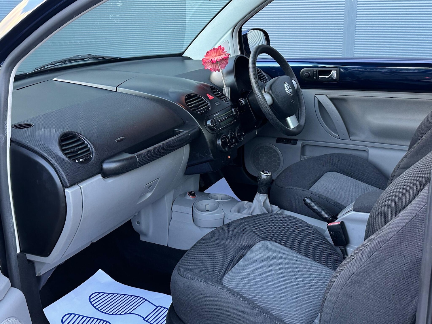 Used Volkswagen Beetle 2006 for sale - 76484734: Photo 46