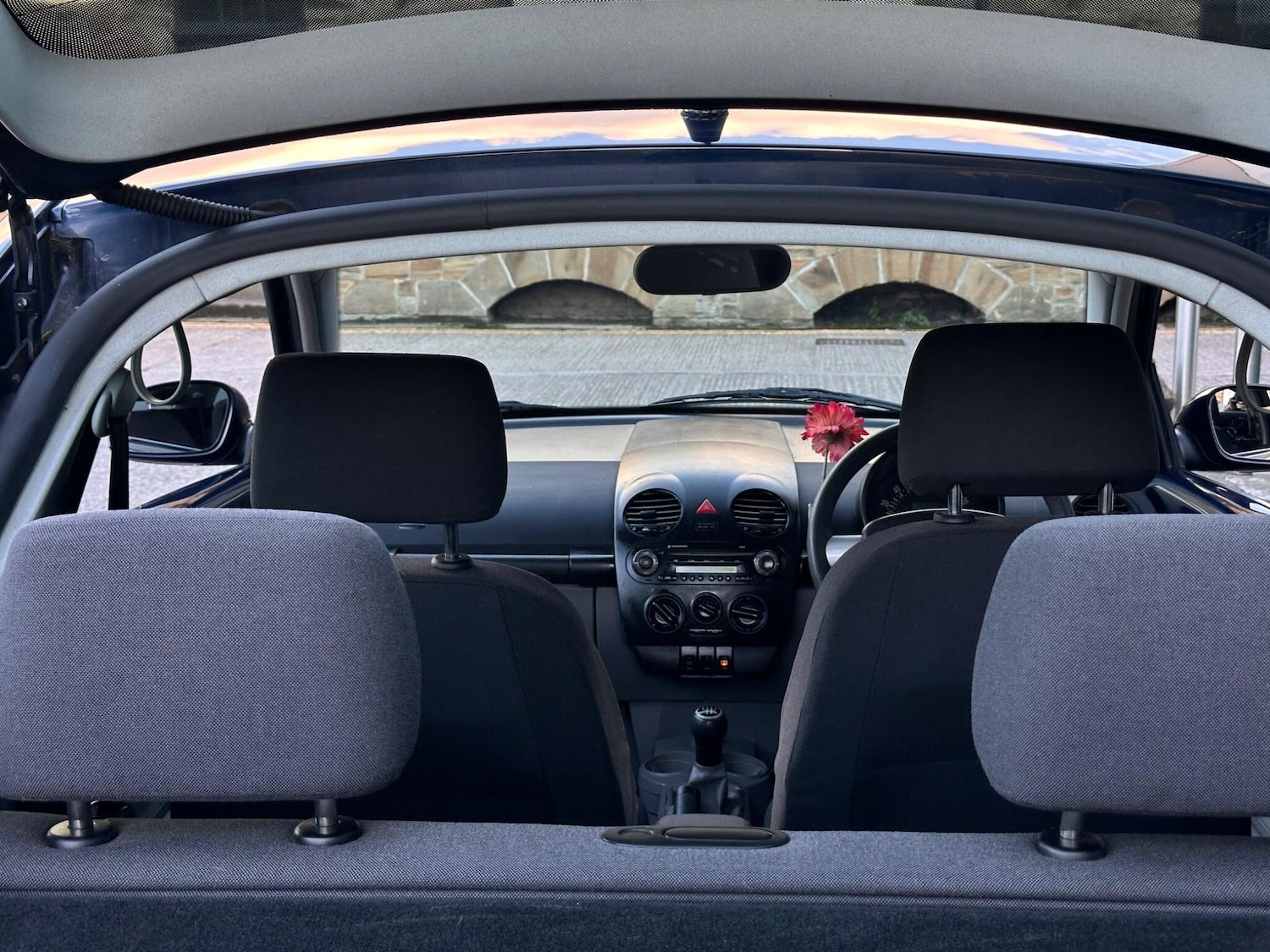 Used Volkswagen Beetle 2006 for sale - 76484734: Photo 47