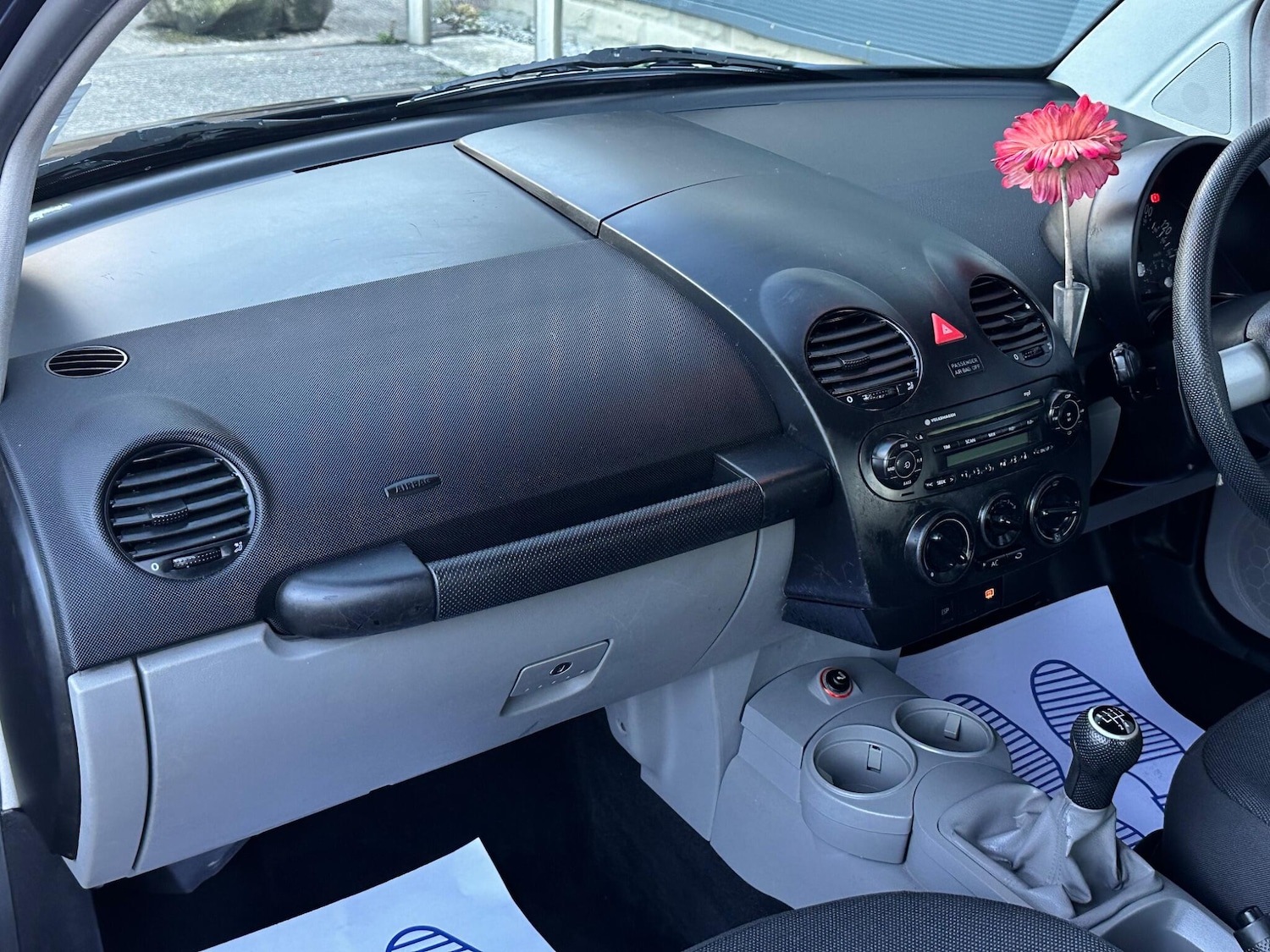 Used Volkswagen Beetle 2006 for sale - 76484734: Photo 49