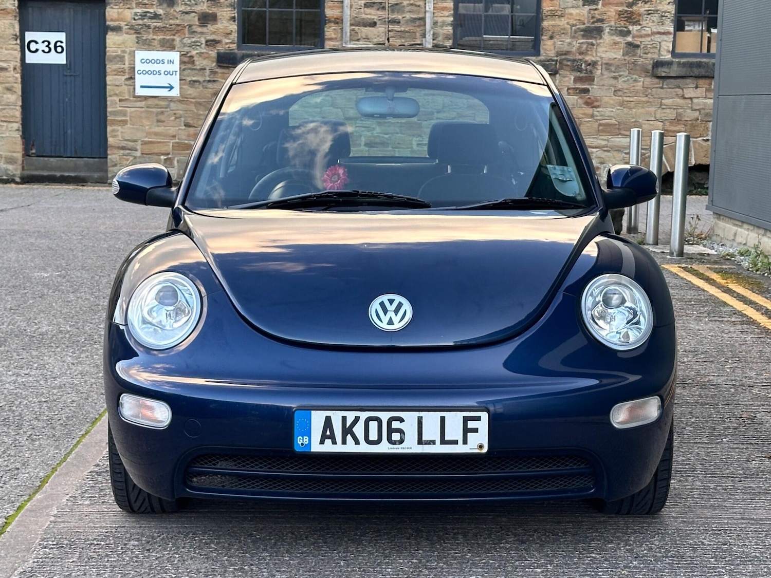 Used Volkswagen Beetle 2006 for sale - 76484734: Photo 5