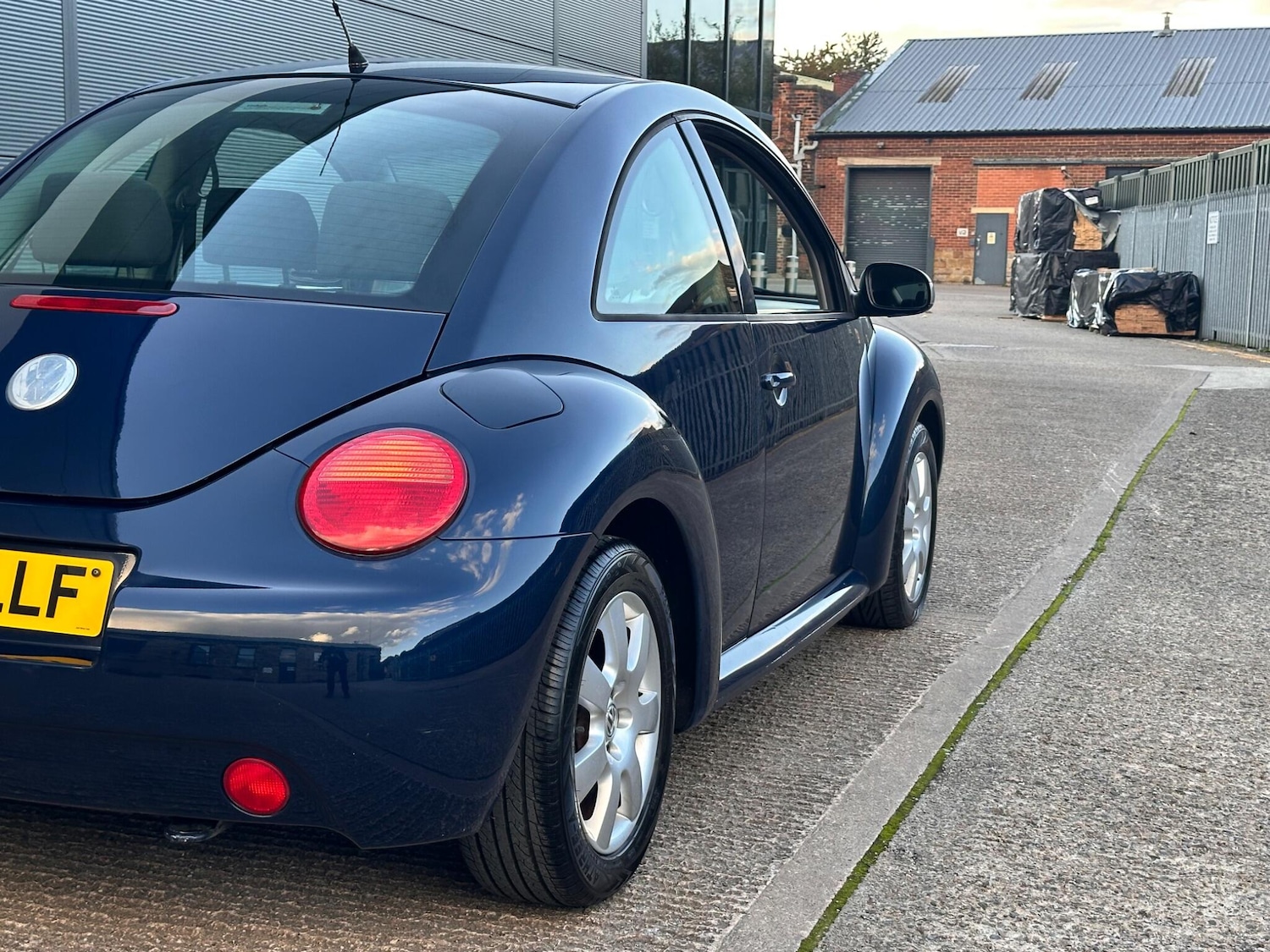 Used Volkswagen Beetle 2006 for sale - 76484734: Photo 8