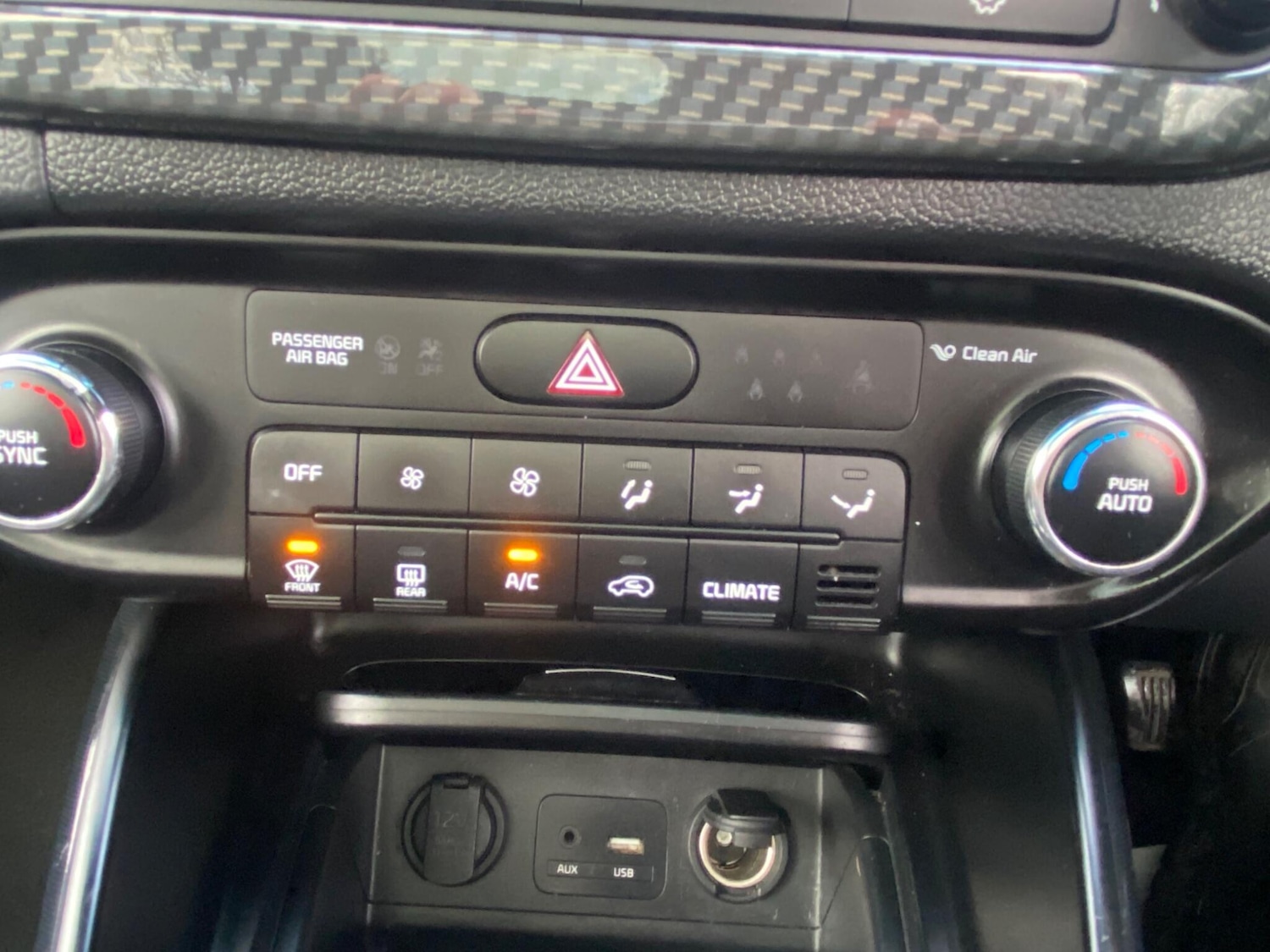 Used Kia Carens 2017 for sale - 76850285: Photo 22