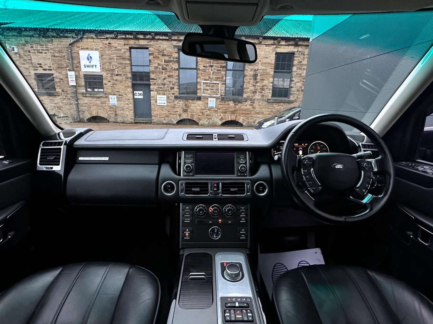 Used Land Rover Range Rover 2011 for sale - 77376204: Photo 17