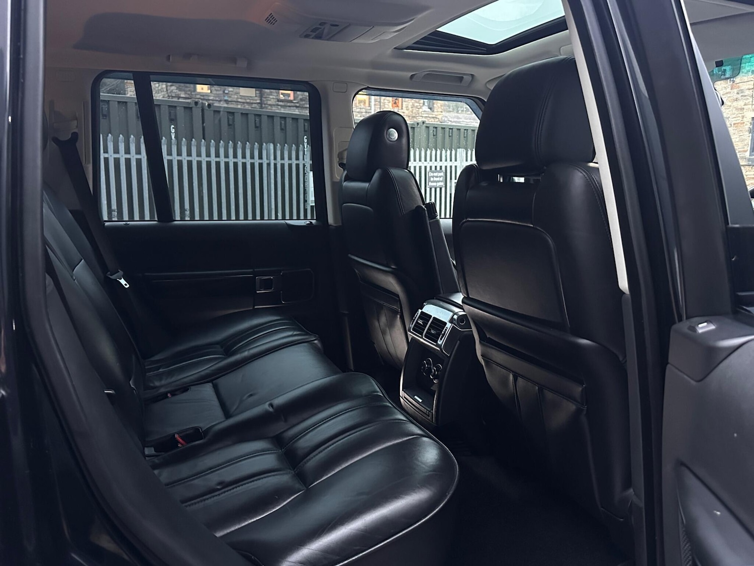 Used Land Rover Range Rover 2011 for sale - 77376204: Photo 24