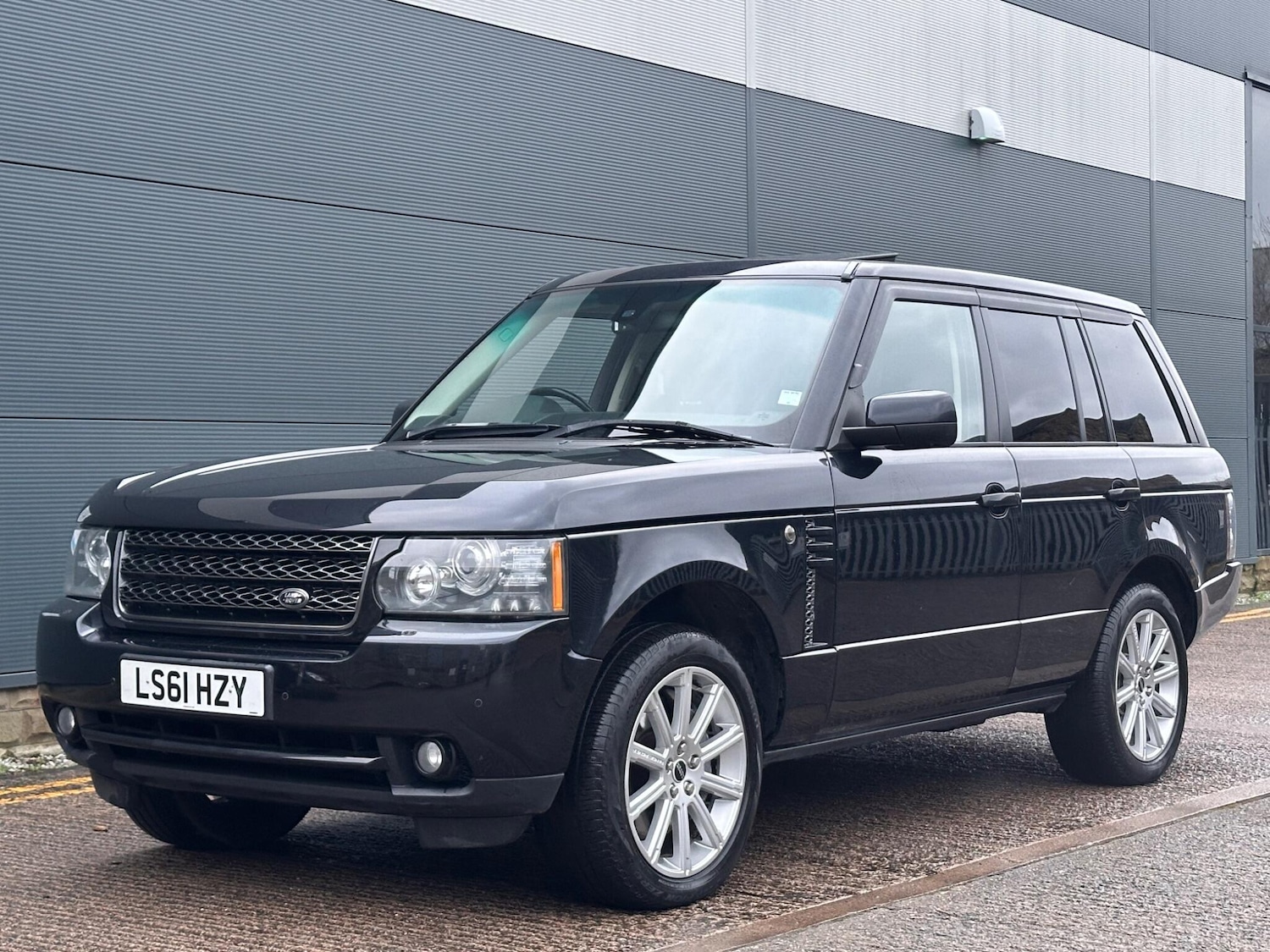Used Land Rover Range Rover 2011 for sale - 77376204: Photo 3