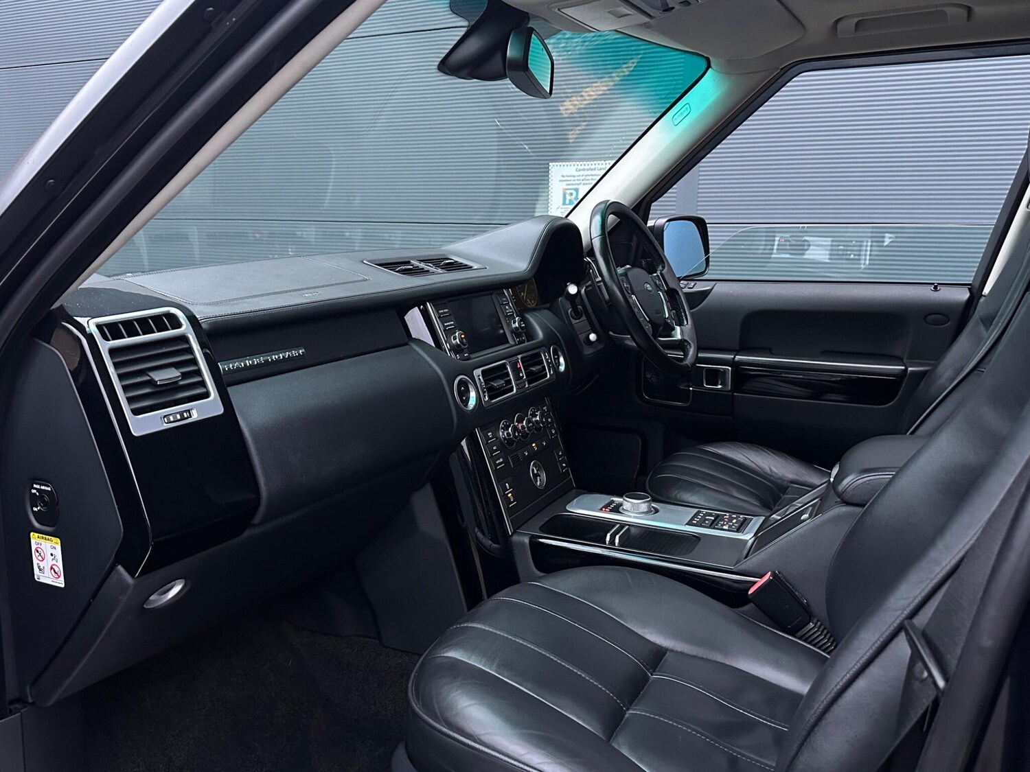 Used Land Rover Range Rover 2011 for sale - 77376204: Photo 47