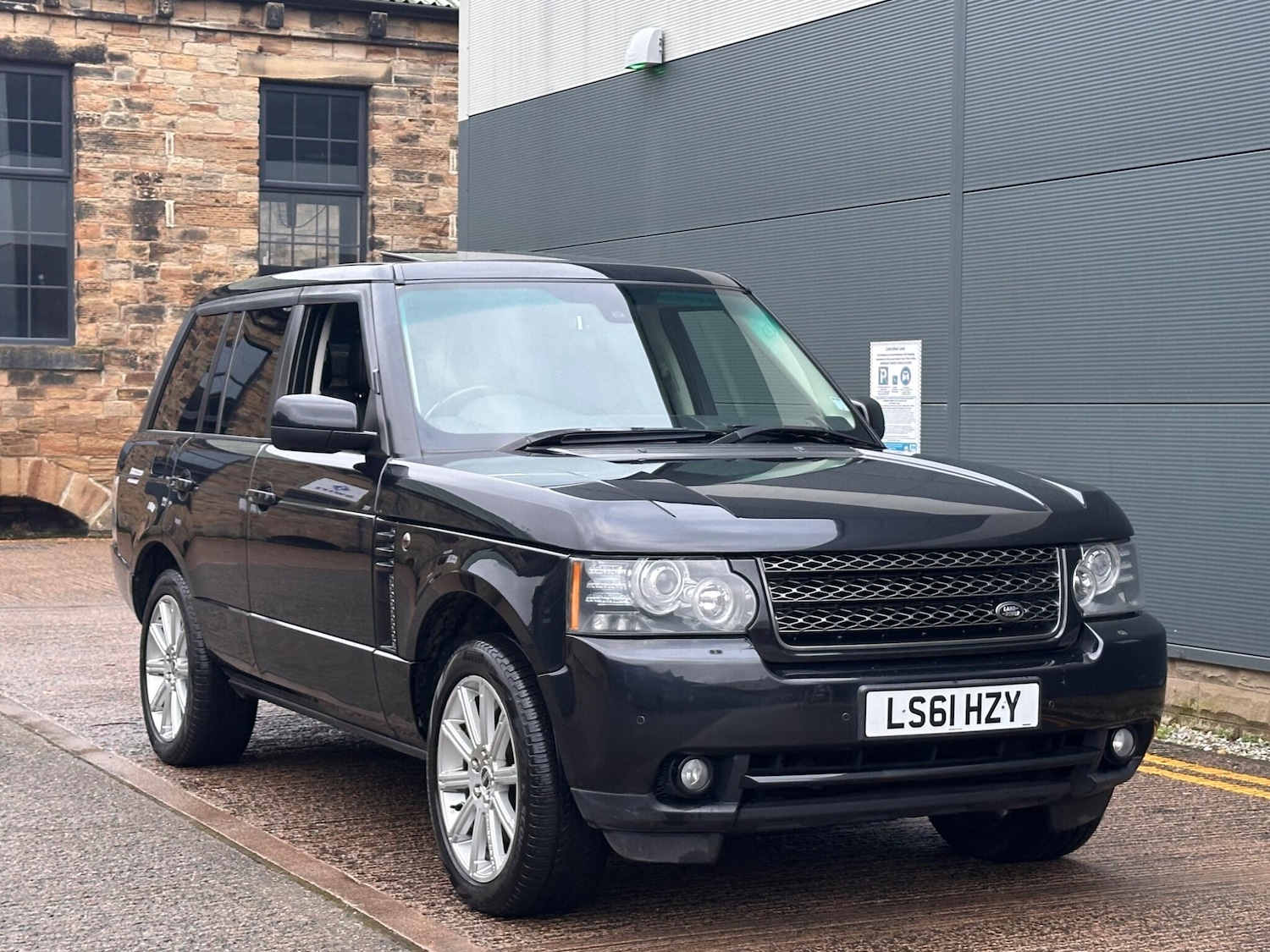 Used Land Rover Range Rover 2011 for sale - 77376204: Photo 6