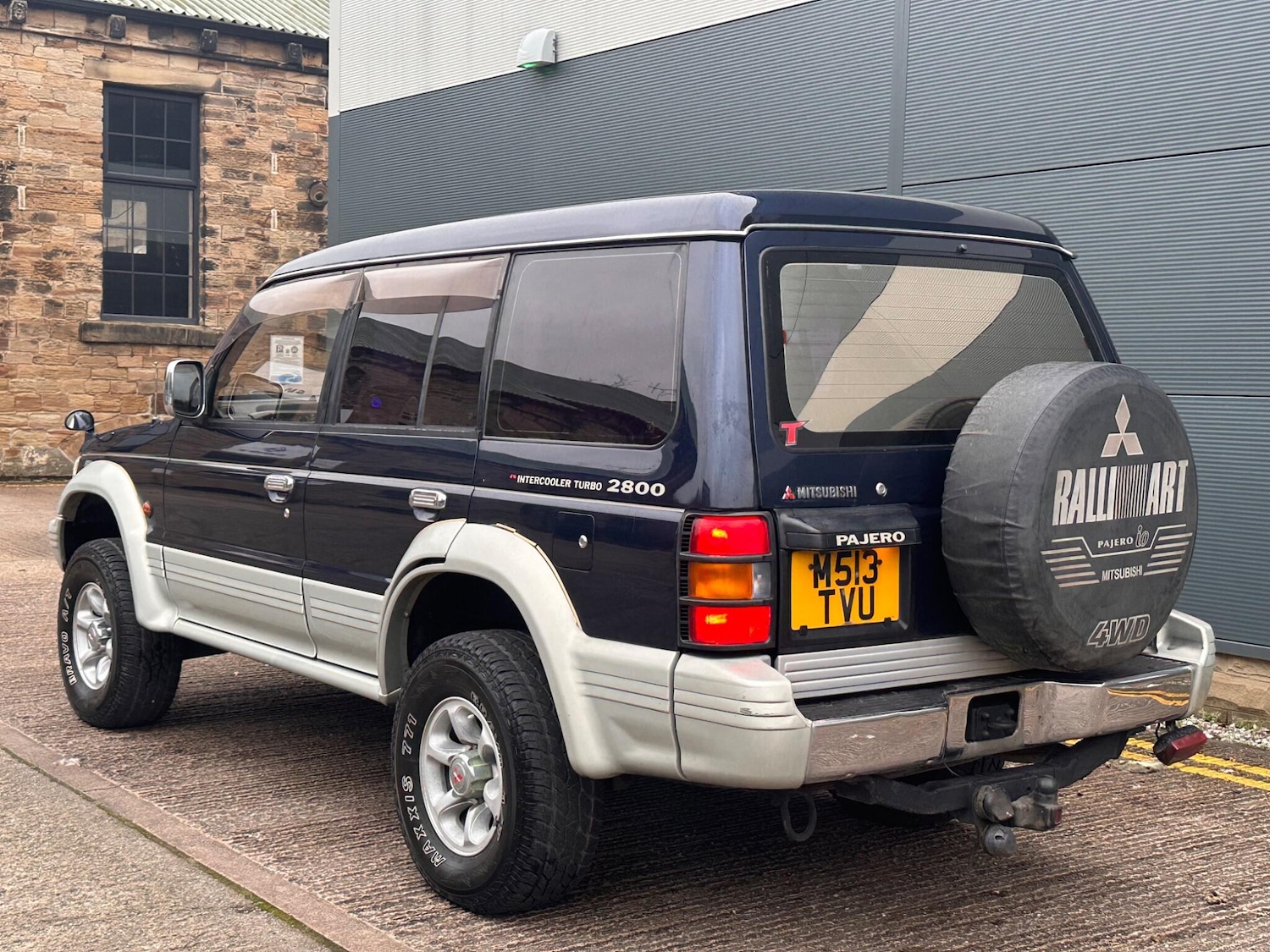 Used Mitsubishi Pajero 2003 for sale - 77049829: Photo 12