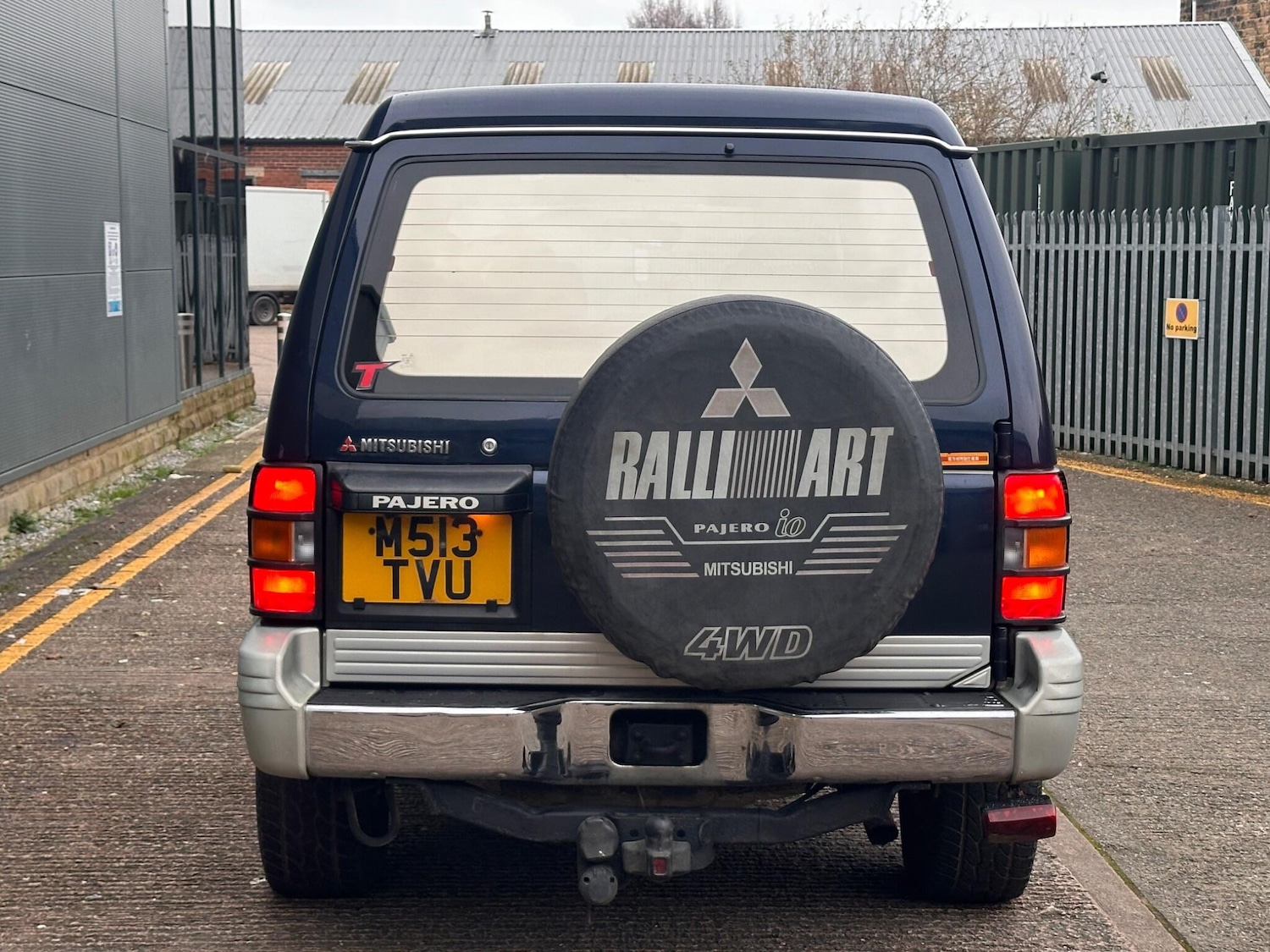 Used Mitsubishi Pajero 2003 for sale - 77049829: Photo 13