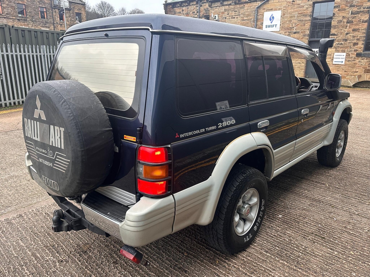 Used Mitsubishi Pajero 2003 for sale - 77049829: Photo 19