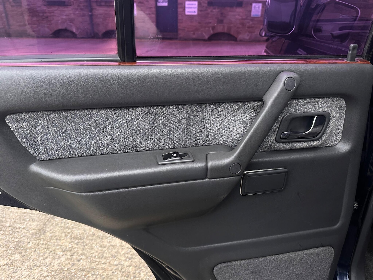 Used Mitsubishi Pajero 2003 for sale - 77049829: Photo 44