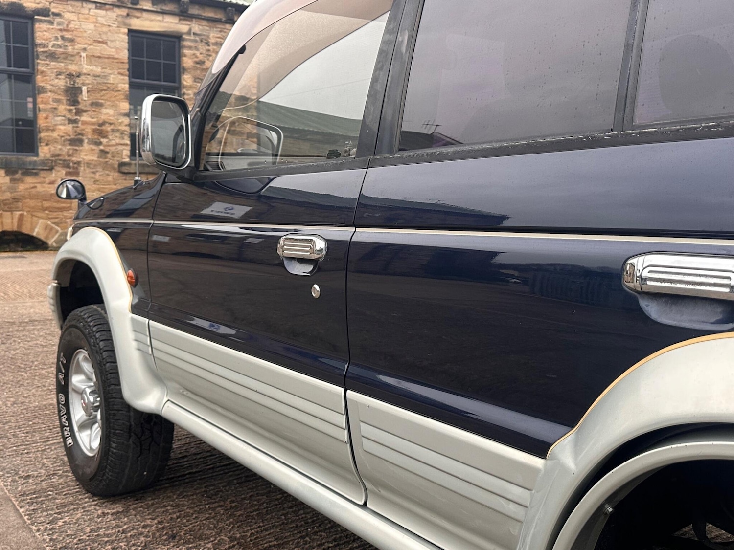 Used Mitsubishi Pajero 2003 for sale - 77049829: Photo 51