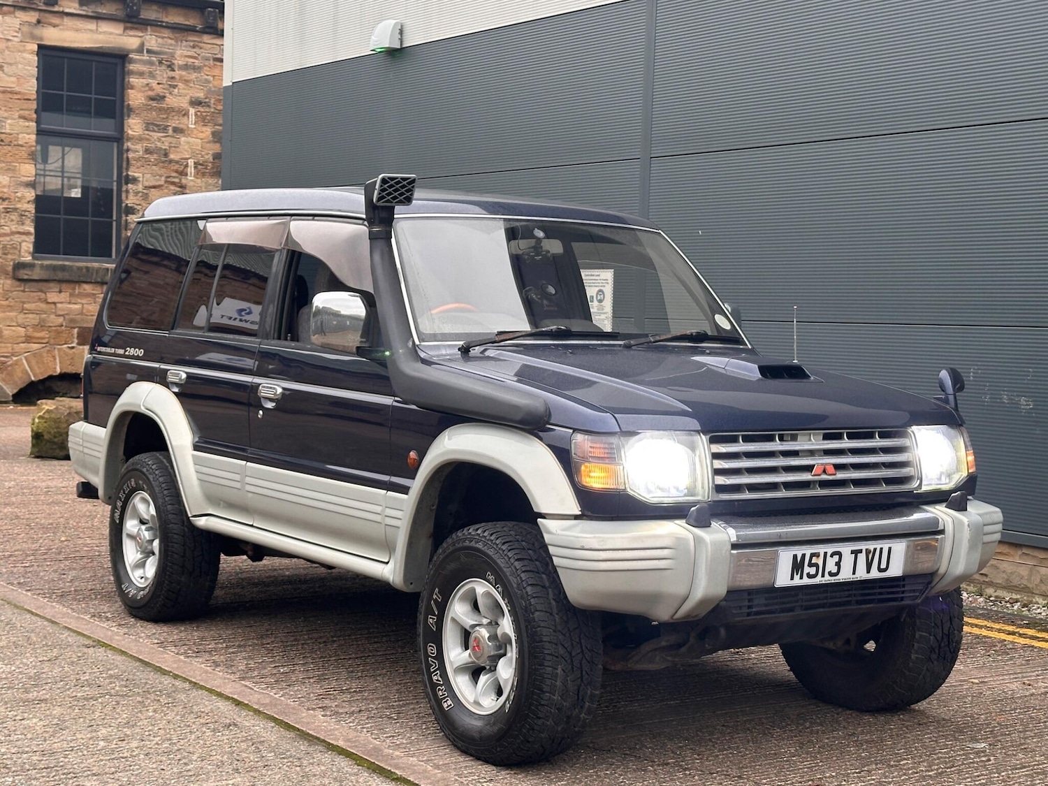 Used Mitsubishi Pajero 2003 for sale - 77049829: Photo 9