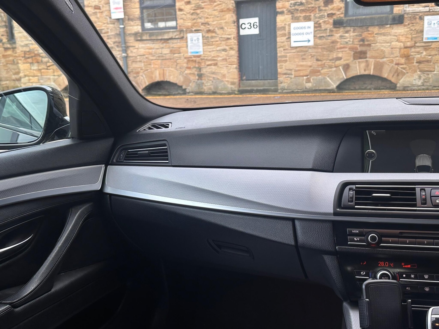 Used BMW 5 Series 2012 for sale - 77203394: Photo 16