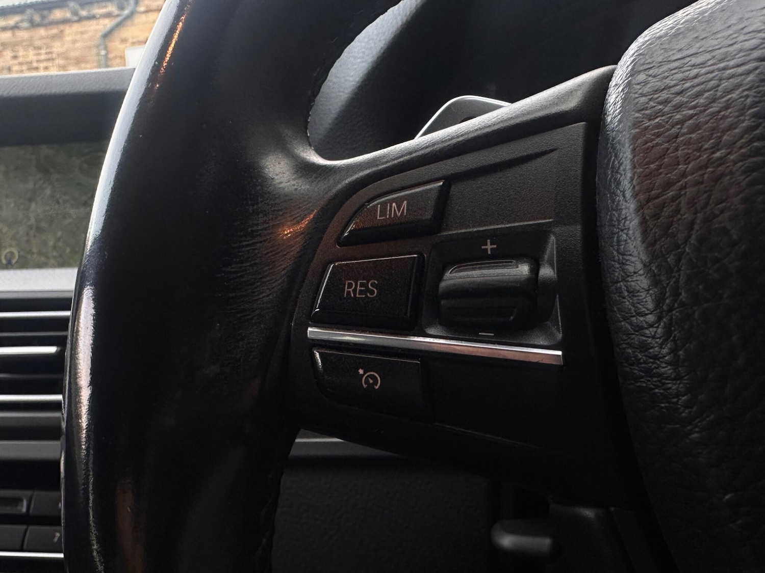 Used BMW 5 Series 2012 for sale - 77203394: Photo 26