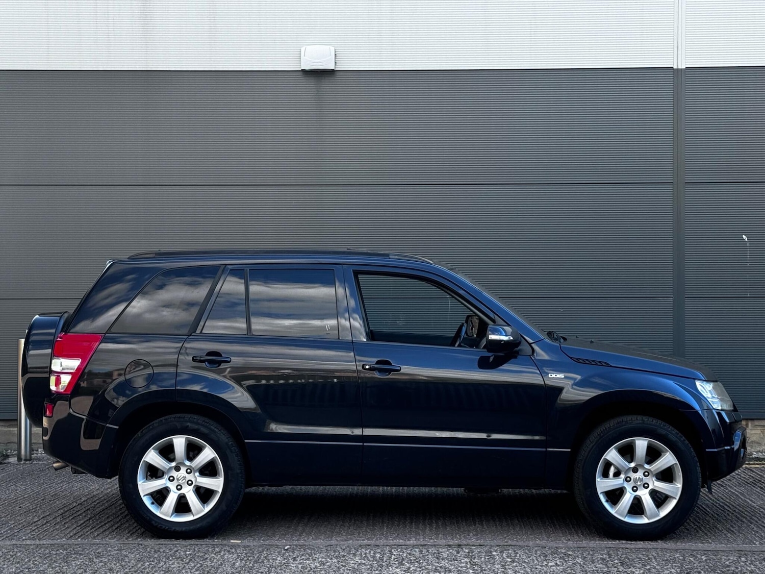 Used Suzuki Grand Vitara 2009 for sale - 76485416: Photo 5