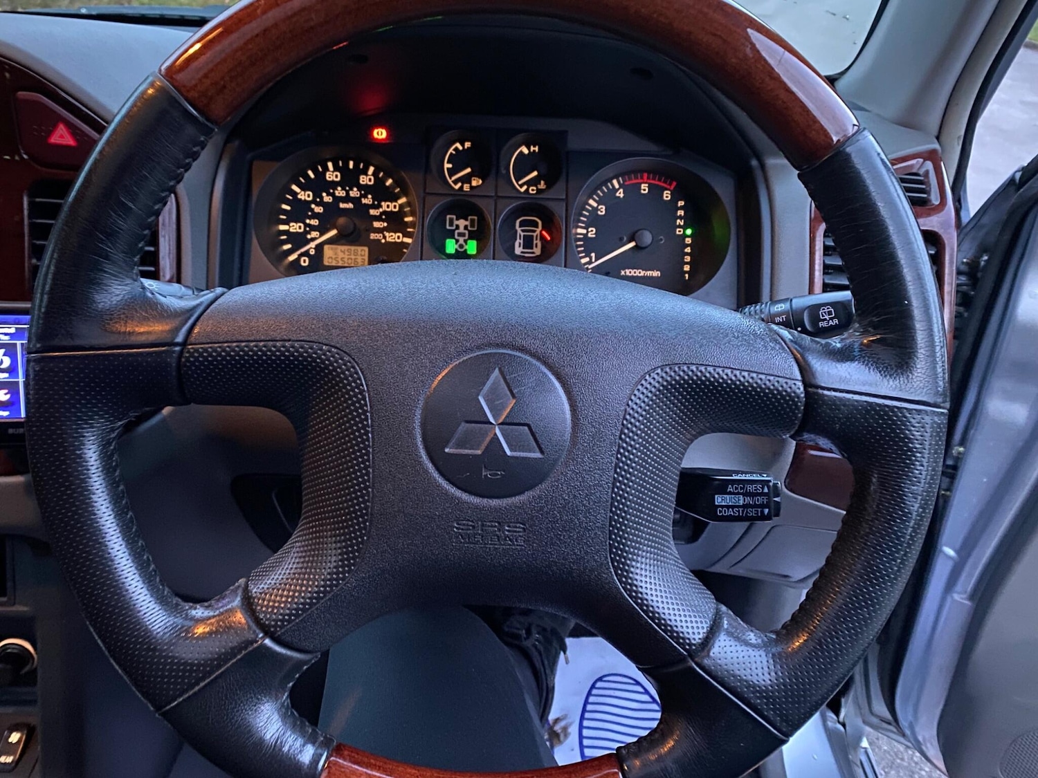 Used Mitsubishi Shogun 2004 for sale - 77202751: Photo 27